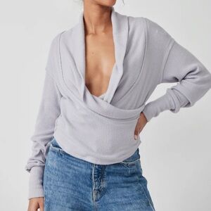 Free People we the free hood me close light purple pullover wrap size small